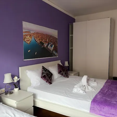 Leone Di Habitación en casa particular Venecia