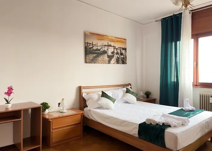 Leone Di Проживание в семье